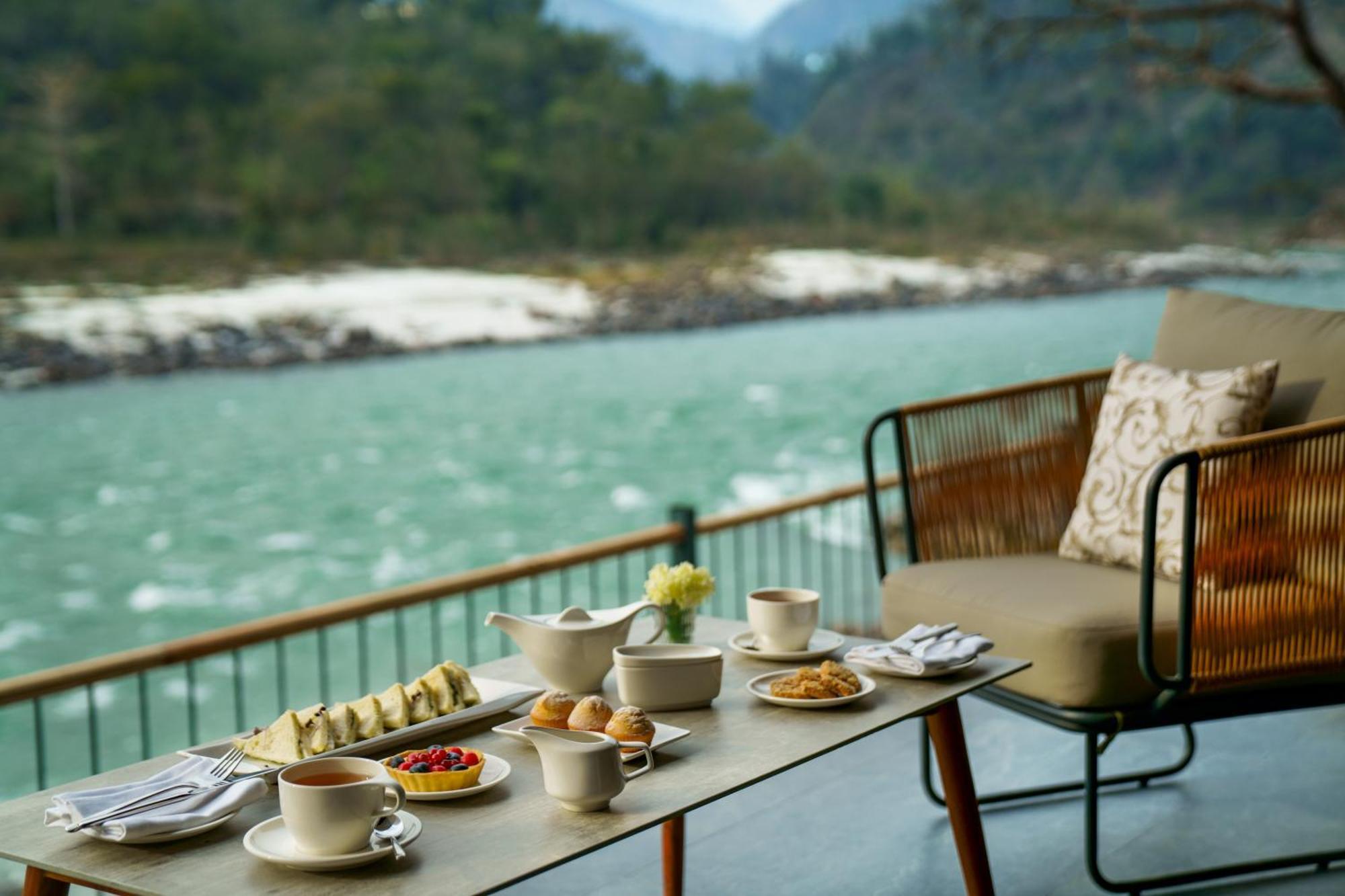 Anand Kashi By The Ganges Rishikesh - Ihcl Seleqtions Hotel Sirasu Kültér fotó