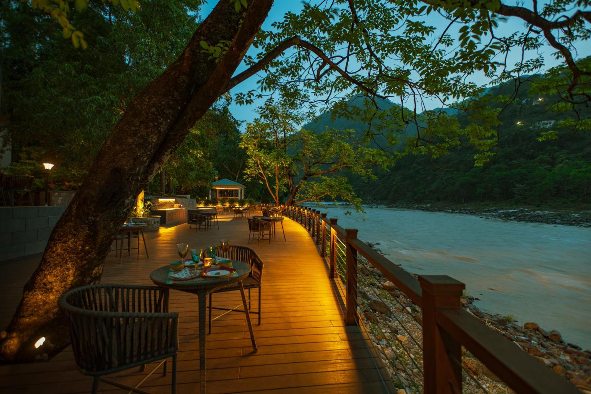 Anand Kashi By The Ganges Rishikesh - Ihcl Seleqtions Hotel Sirasu Kültér fotó